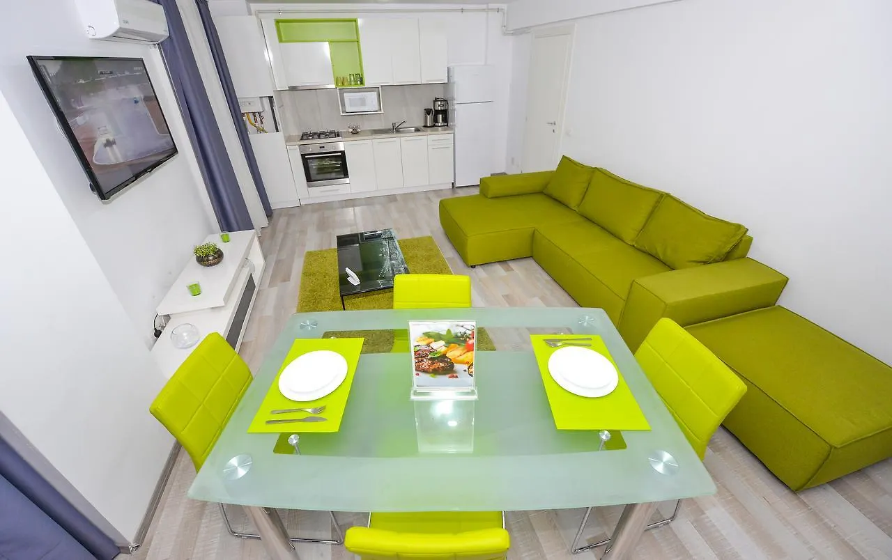 Harmony Suites Bucareste 3*,